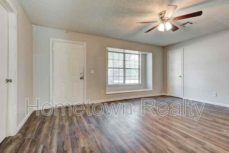 208 W Shadywood Dr - Photo 6 of 29