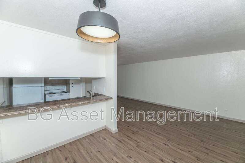 10 Lee St #6 - Photo 3 of 14