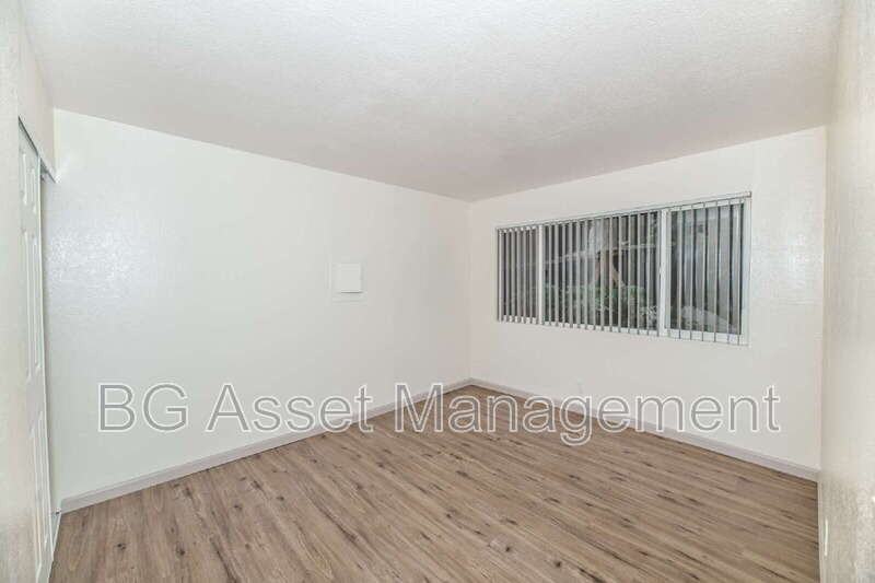 10 Lee St #6 - Photo 6 of 14