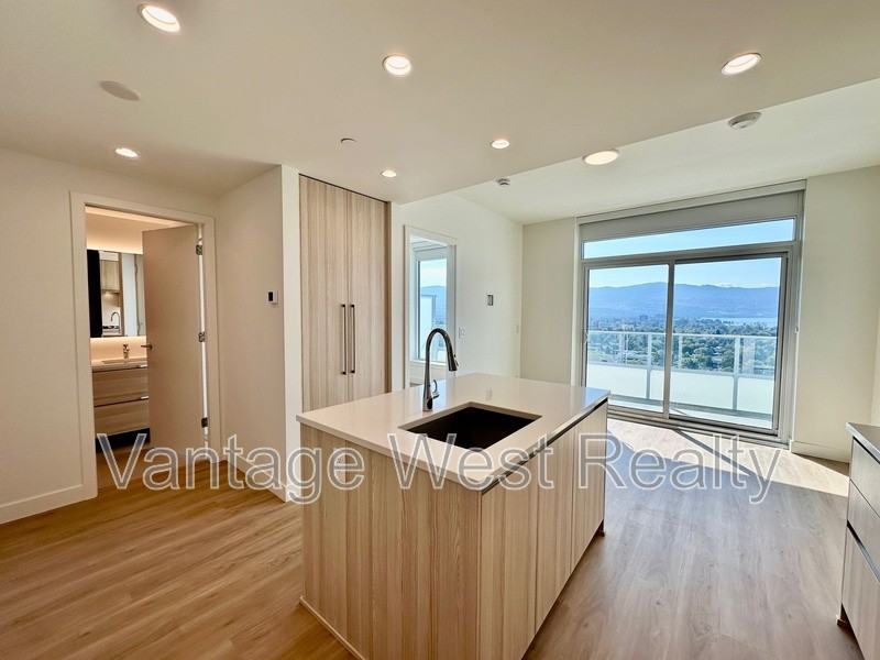 1806 Water St - Photo 7 of 28