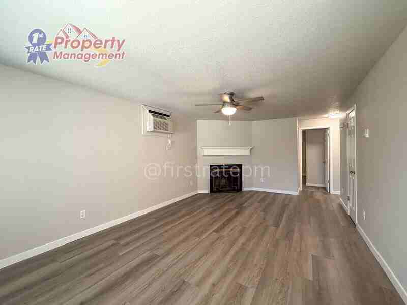 887 N Mercer St - Photo 3 of 26