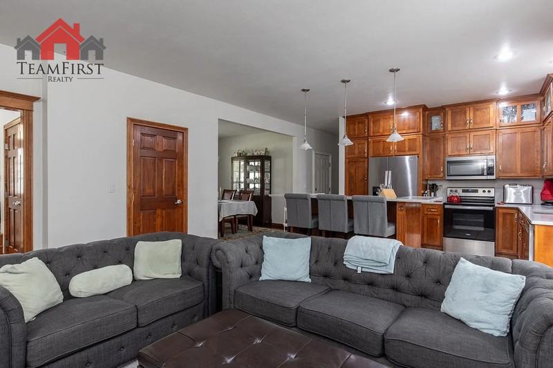 141 Cavil Way - Photo 2 of 22