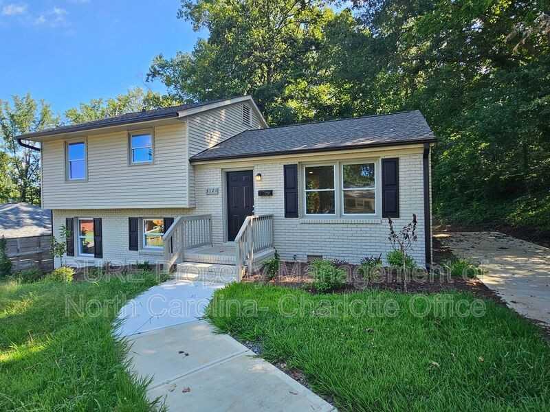 3121 Revolution Park Dr - Photo 5 of 32