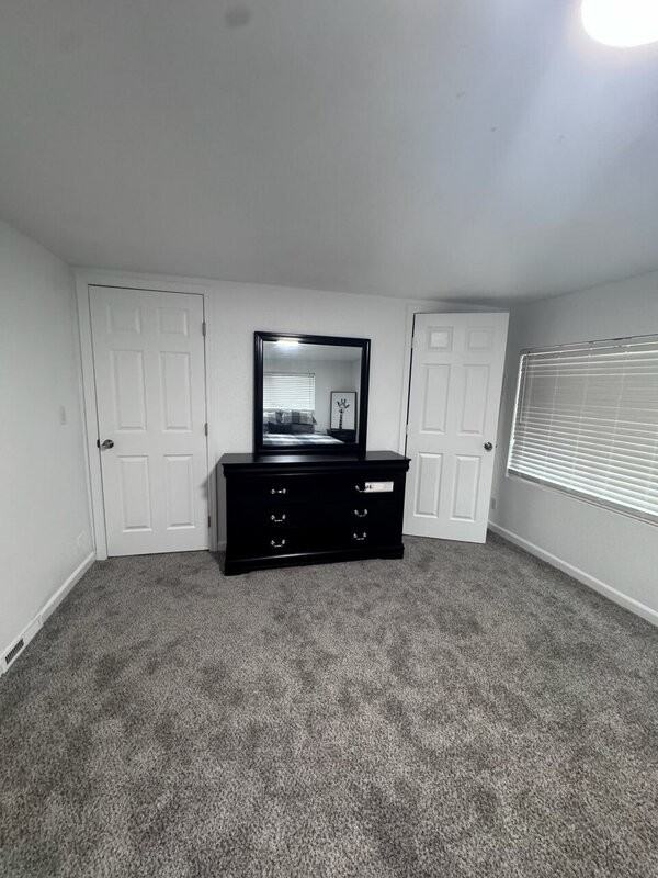 2445 Town Cir #6 - Photo 5 of 6