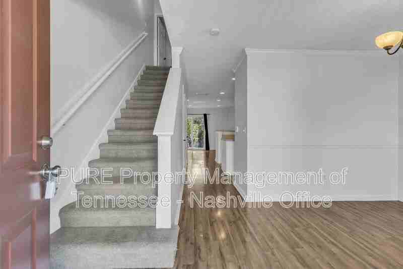 656 Flintlock Court - Photo 5 of 33