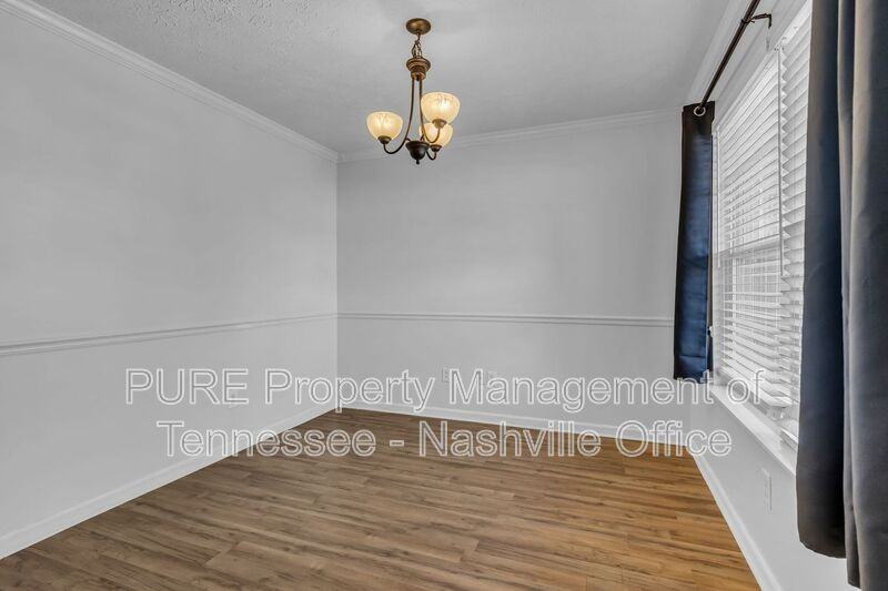 656 Flintlock Court - Photo 7 of 33