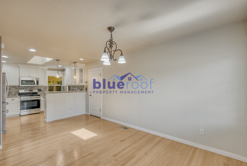 10626 Ne Knott St - Photo 6 of 22