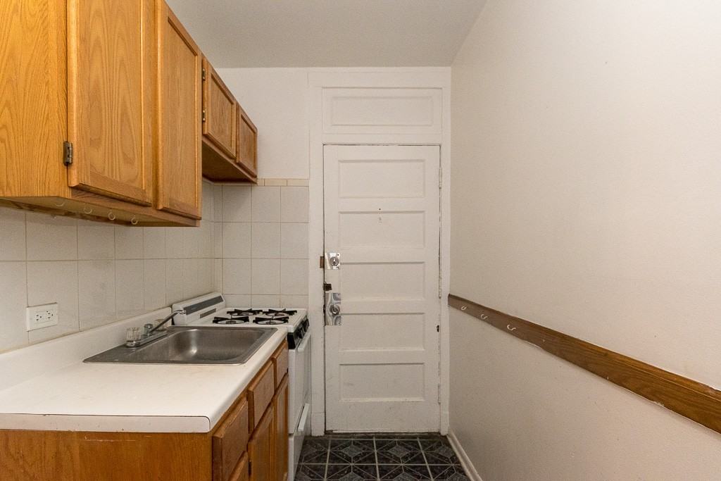 3263 W Wrightwood Ave #2S - Photo 2 of 15