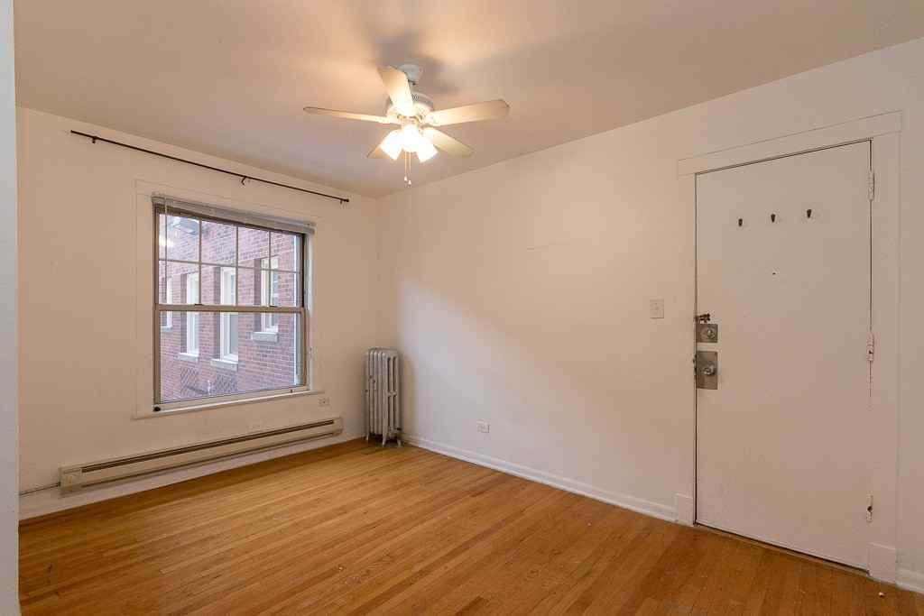 3263 W Wrightwood Ave #2S - Photo 7 of 15
