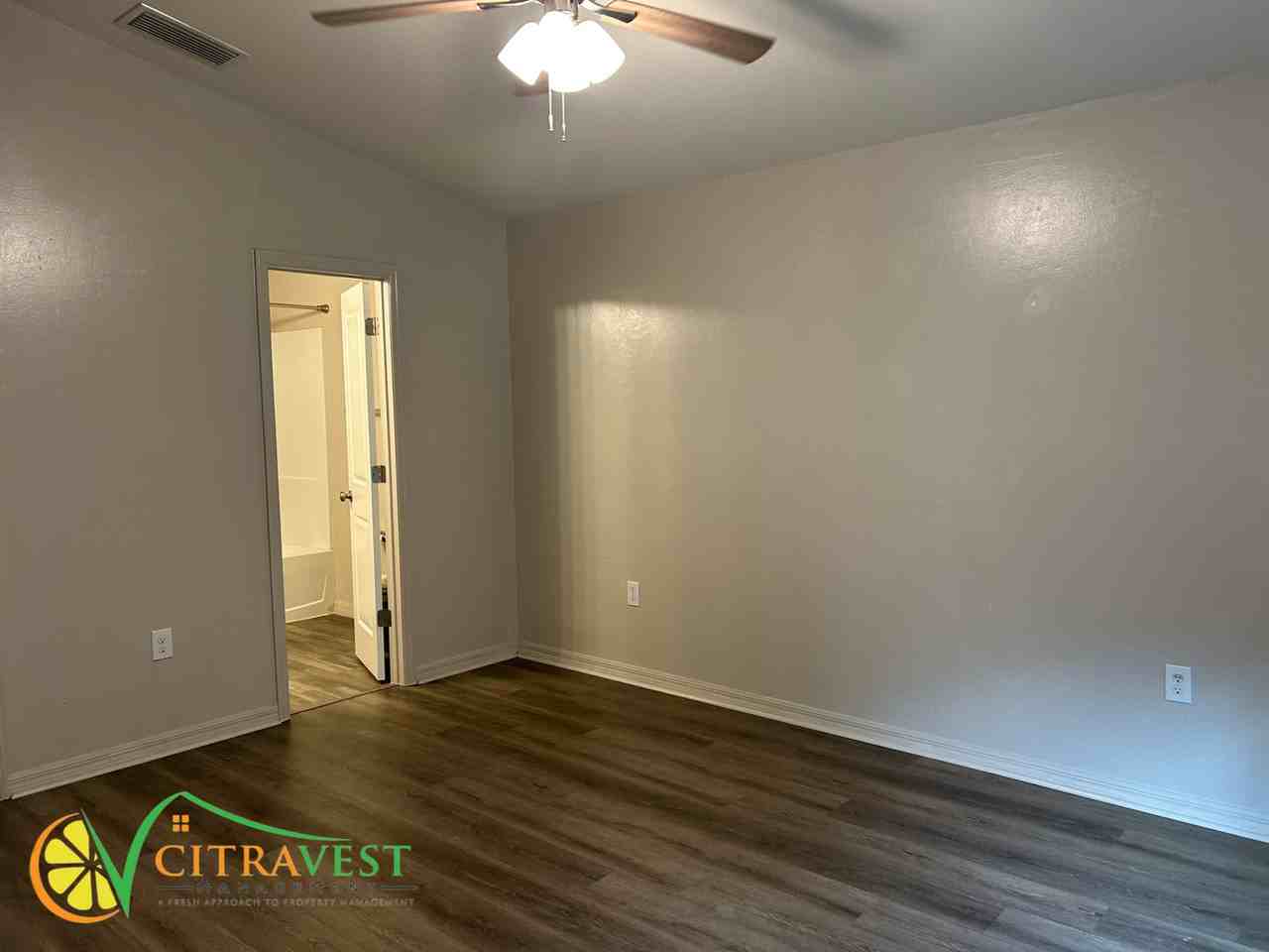 9159 Aegean Cir - Photo 7 of 16