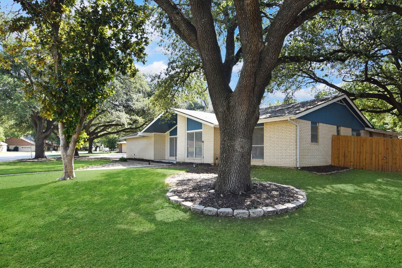 4101 Antelope Trail - Photo 6 of 30