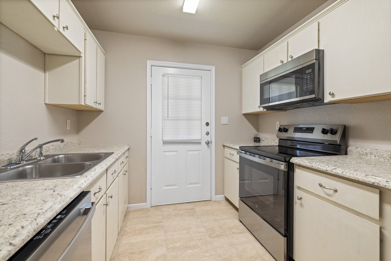 1613 Ute Trl - Photo 4 of 24