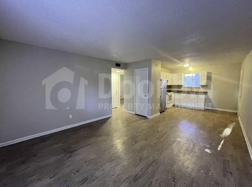 5324 Westchase Ct #1 - Photo 2 of 9