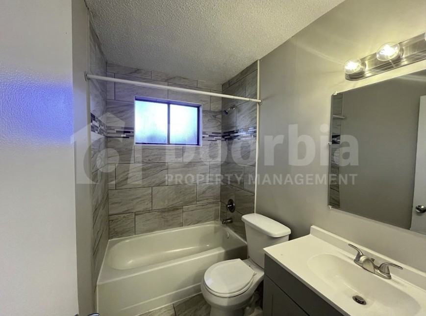 5324 Westchase Ct #1 - Photo 6 of 9