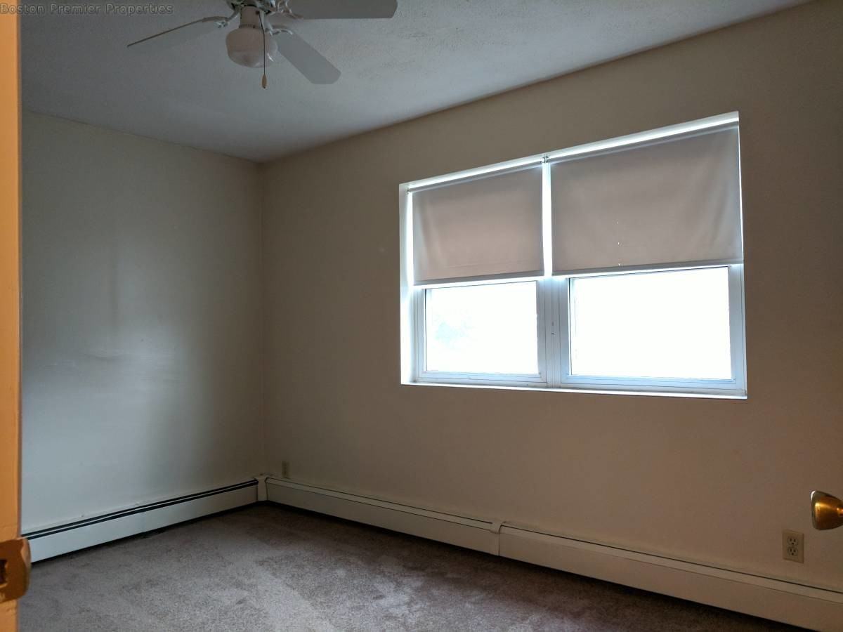 Sea Street #5B - Photo 4 of 9