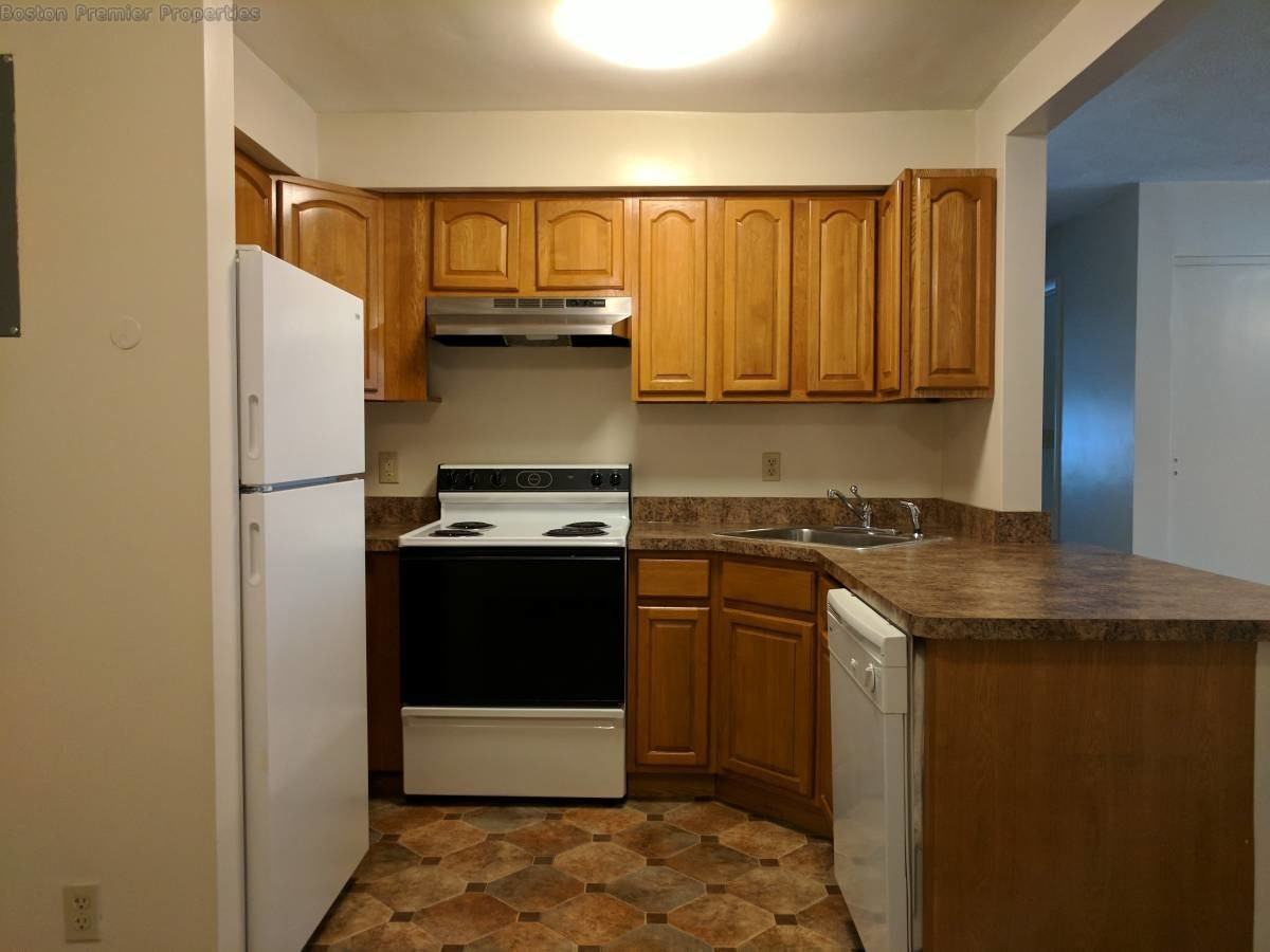 Sea Street #5B - Photo 5 of 9