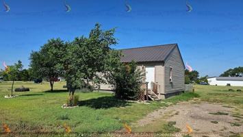 featured image of 16650 Abbe Ln