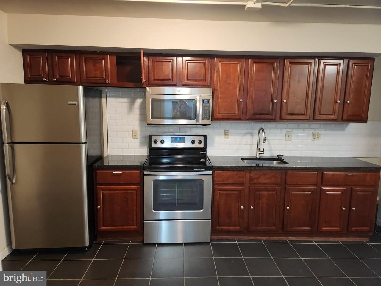 230 Arch Street - Photo 3 of 10