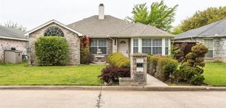 5922 Royalcrest Dr - Photo 1 of 1