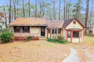 1038 River Bend Ct - Photo 1 of 1