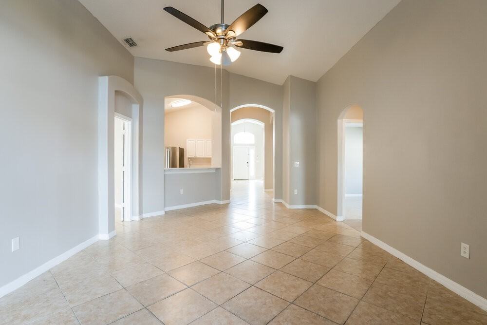 7640 Hidden Cypress Dr - Photo 3 of 16