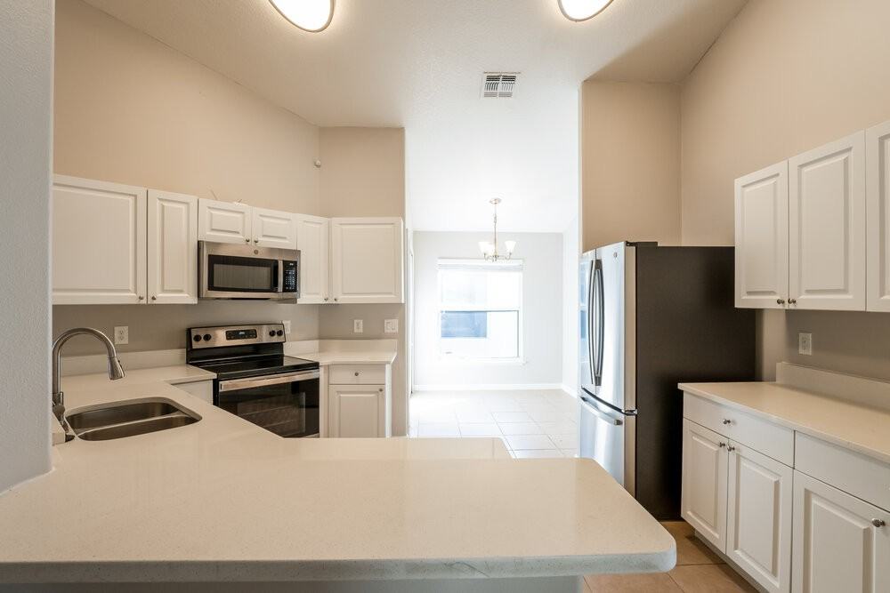 7640 Hidden Cypress Dr - Photo 6 of 16