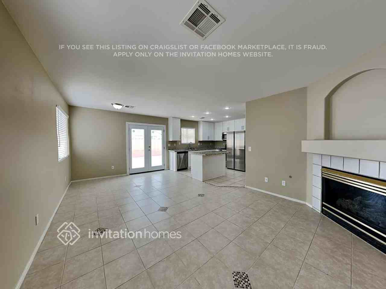 7041 Old Village Ave - Photo 7 of 20