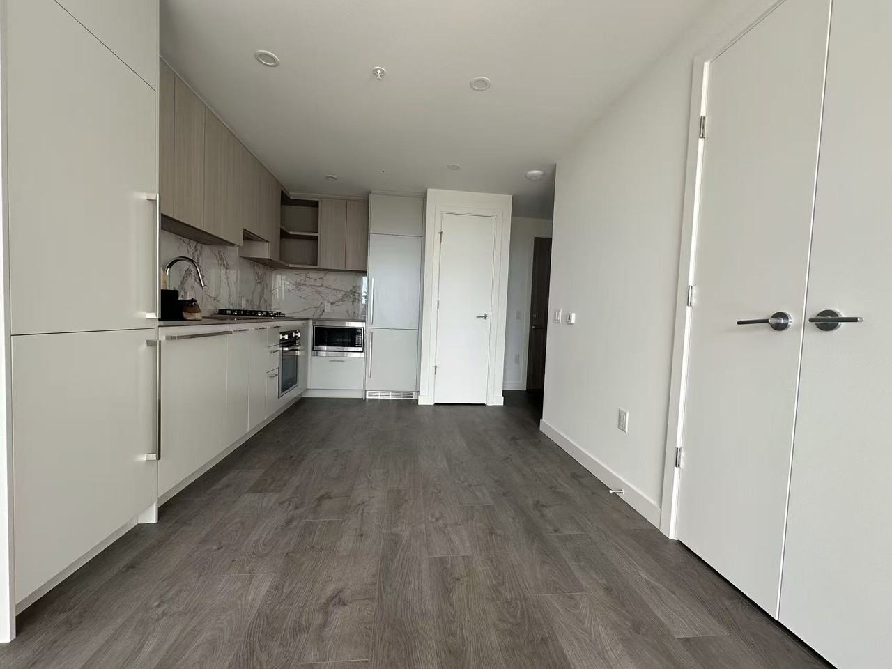 6500 Willingdon Avenue #715 - Photo 2 of 9