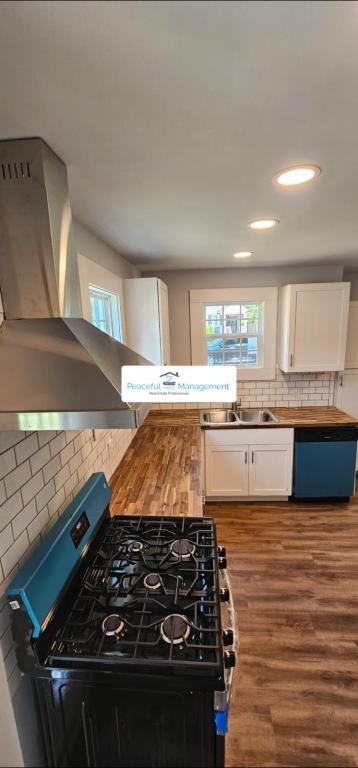 2602 Garden Dr - Photo 3 of 18