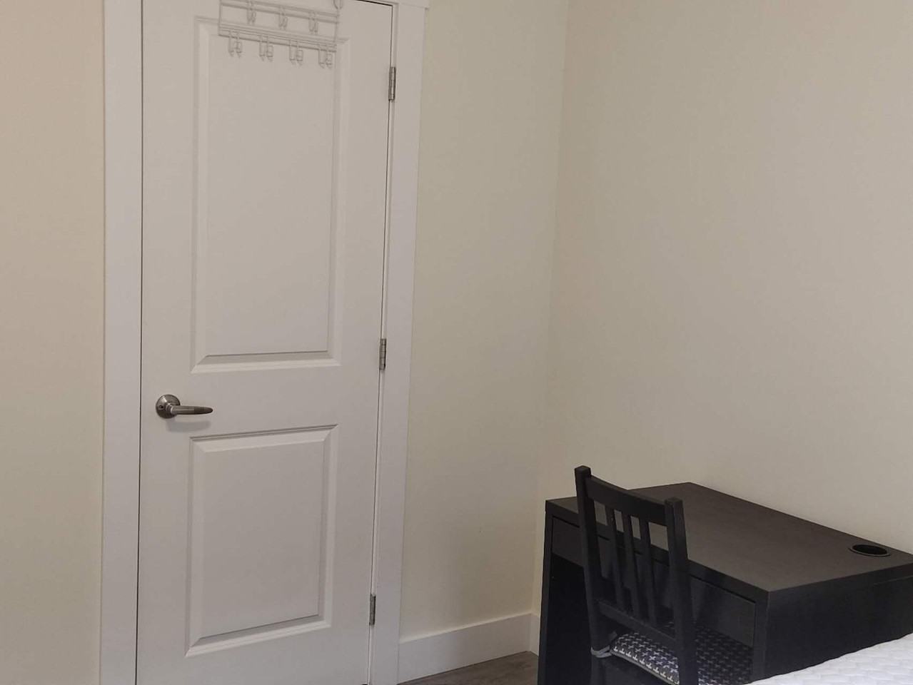 4487 Huxley Avenue - Photo 2 of 14