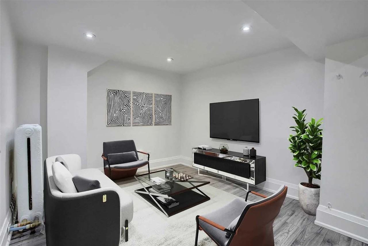 186 Lauder Ave - Photo 3 of 15