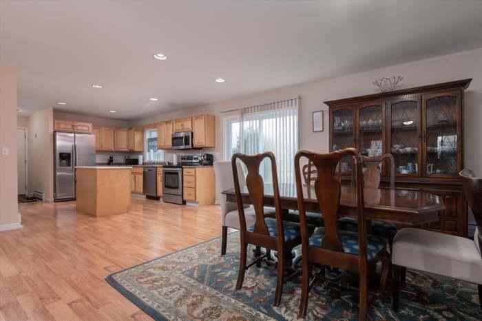 6 Emeritus St #6 - Photo 2 of 25