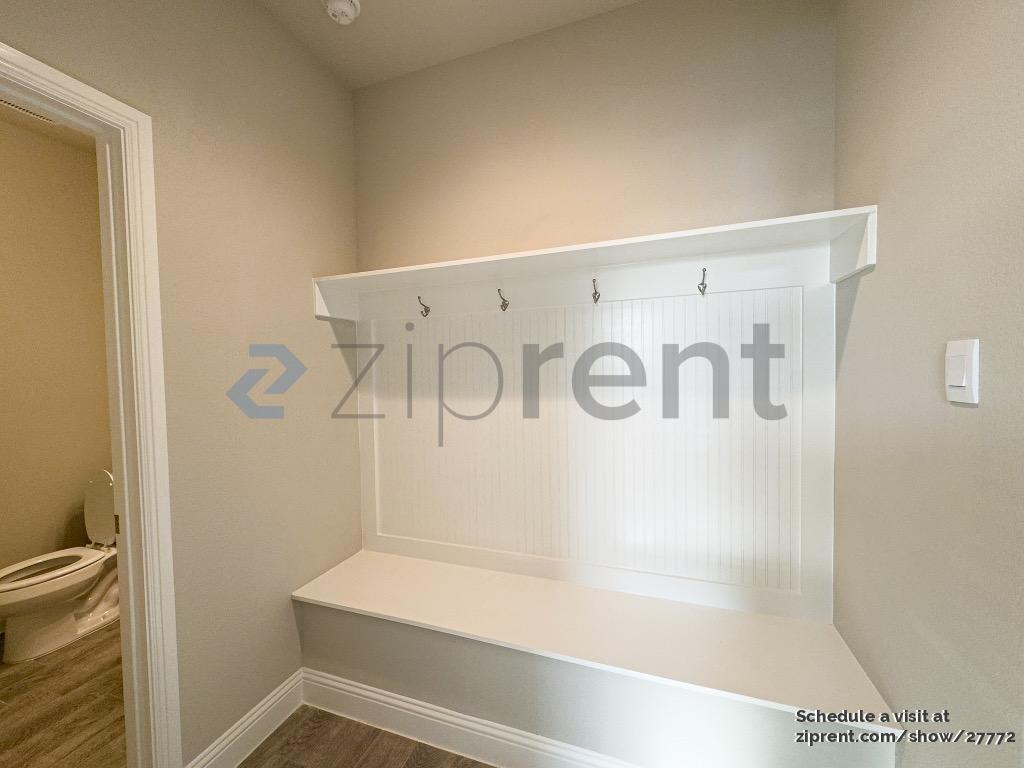 3108 Lionsgate Dr - Photo 7 of 20