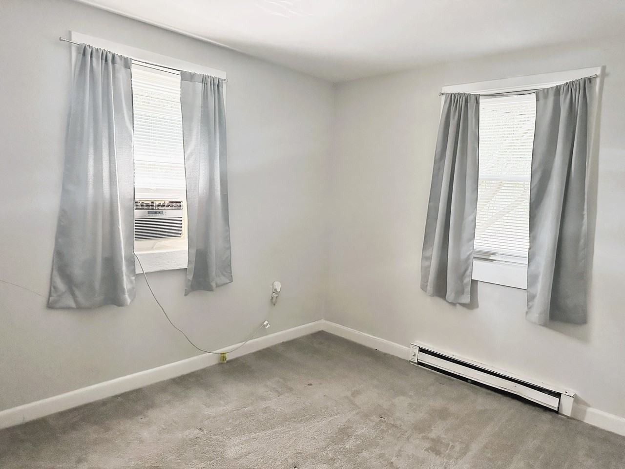 2252 Reuben St #A - Photo 7 of 22