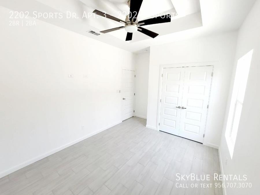 2202 S Sports Dr Apt 3 - Photo 6 of 9