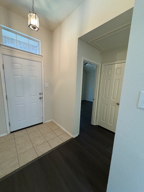 400 Angler Drive - Photo 2 of 15