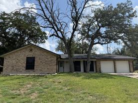 813 Cedar Oaks Ln - Photo 1 of 1
