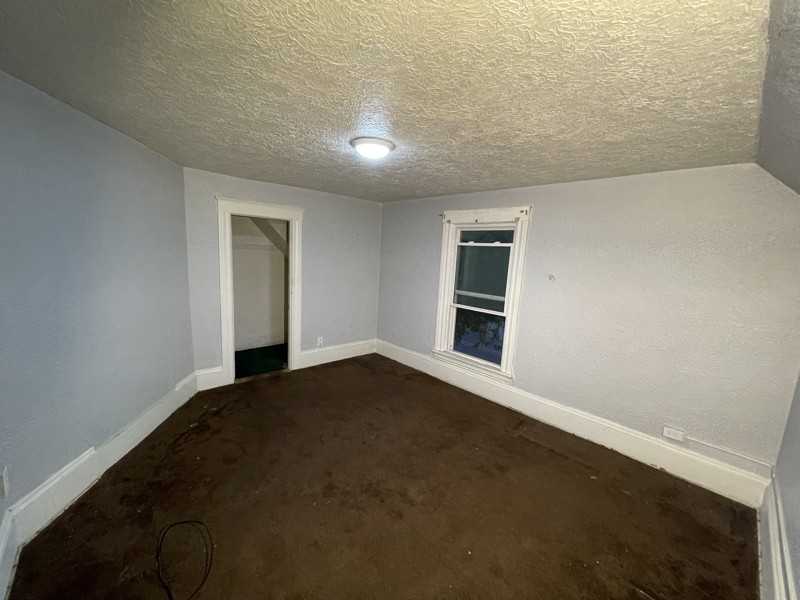 709 Steward Ave #3 - Photo 2 of 6