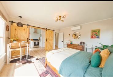 232 Bath St - Photo 2 of 5