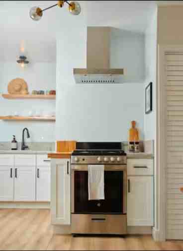 232 Bath St - Photo 5 of 5