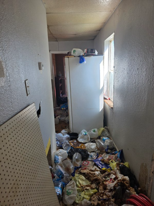 2504A Denver St - Photo 5 of 19