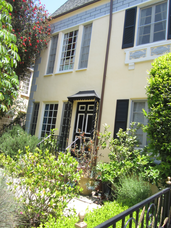 1016 Masselin Avenue #1018-6 - Photo 7 of 15