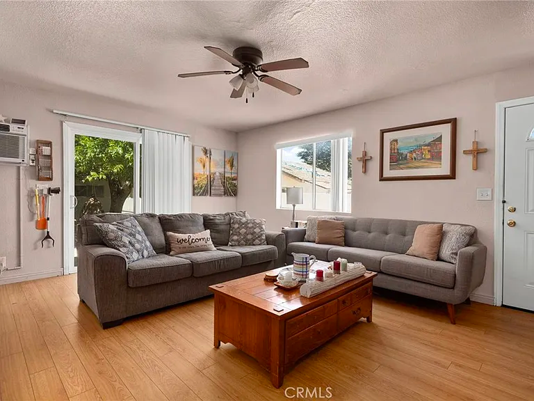 7516 Valaria Dr - Photo 3 of 14