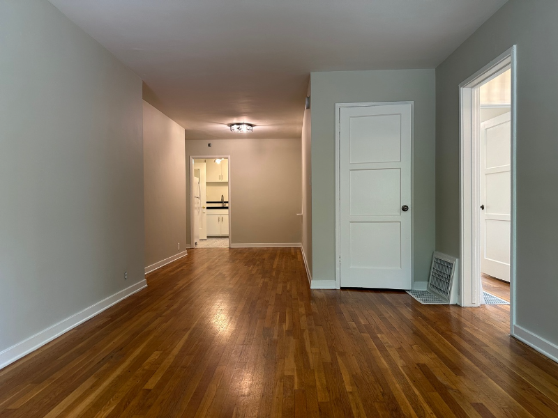 1858 North Kingsley Drive #1858 - Photo 3 of 12