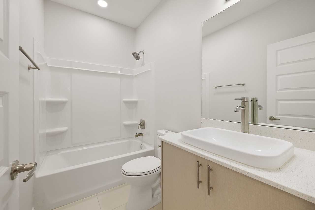 4512 Larkspur Ave #3 - Photo 7 of 13