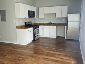 6816 S Oglesby Ave #2W - Photo 1 of 1