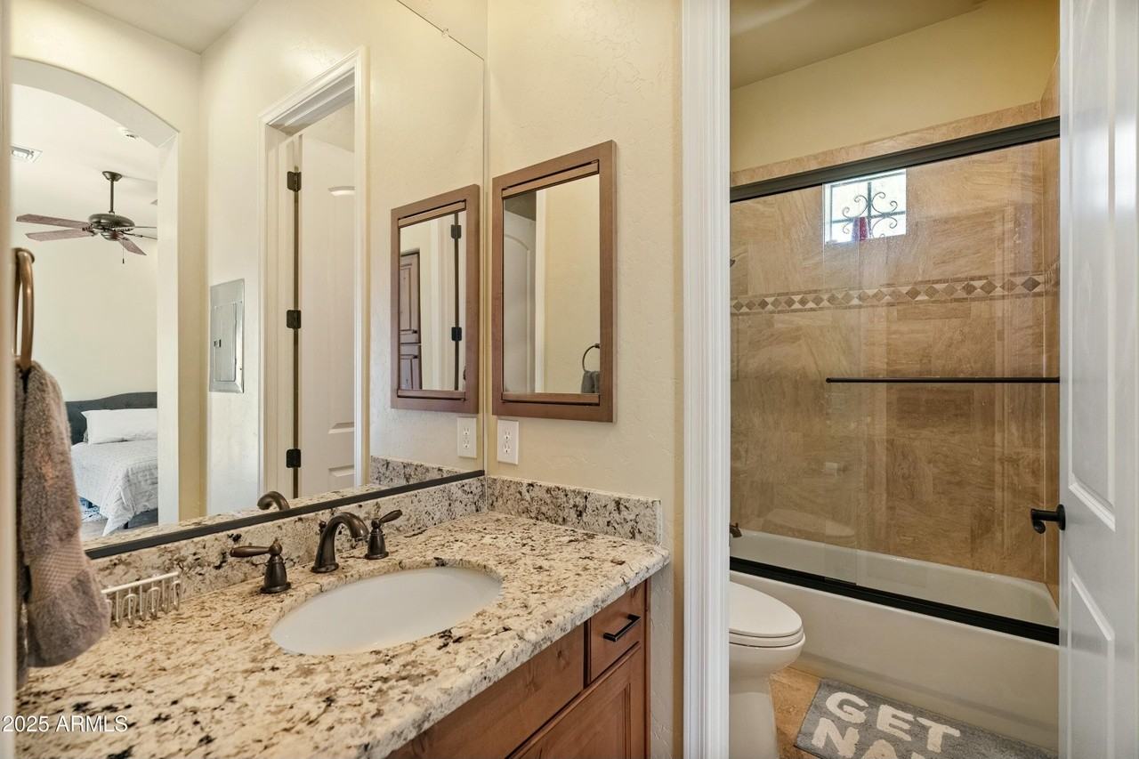 7425 W Caro Rd #NA - Photo 4 of 6