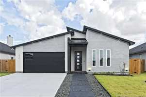 featured image of 2610 Lady Andrea Dr #NA