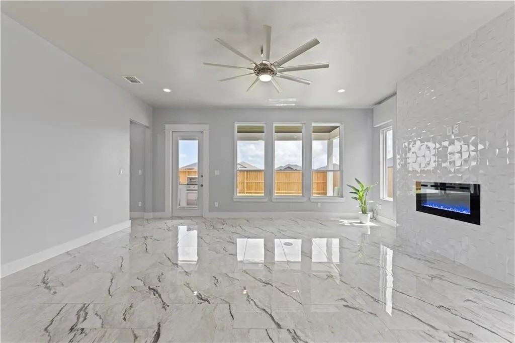 2610 Lady Andrea Dr #NA - Photo 3 of 38