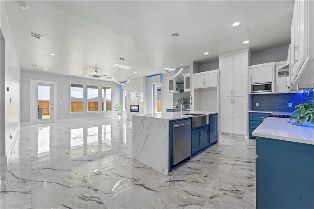 2610 Lady Andrea Dr #NA - Photo 5 of 38